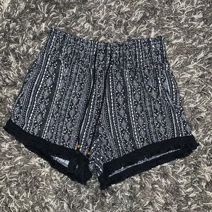 No Boundaries Black and White Patterned Women Shorts
